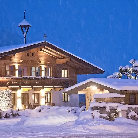 Chalet-apartment Alpenrose Am Lift Apartamento Kirchberg in Tirol
